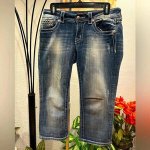 Miss Me distressed cropped jeans size 27